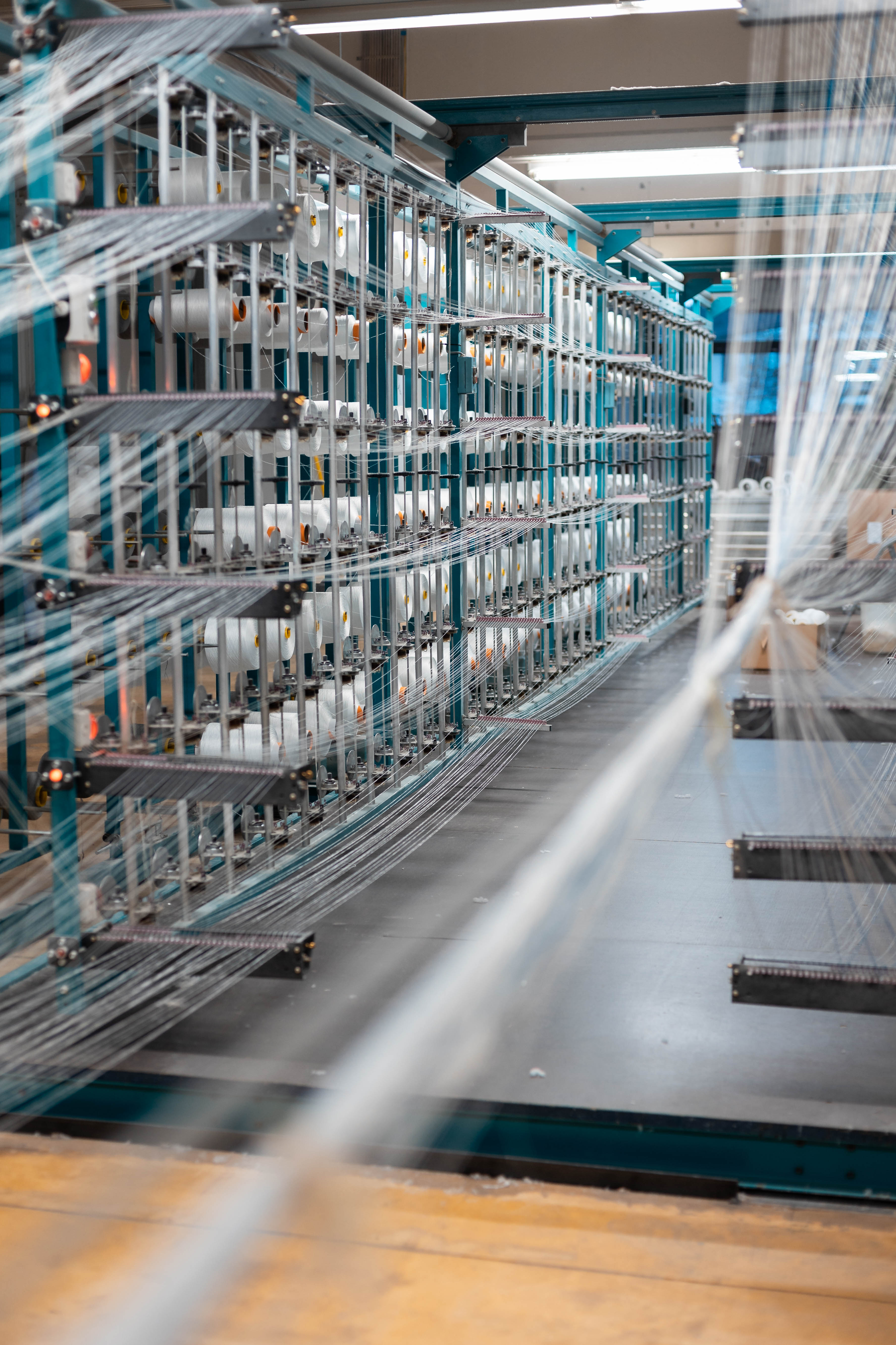 Weaving loom for pile filter cloth manufacturing at R+F FilterElements GmbH